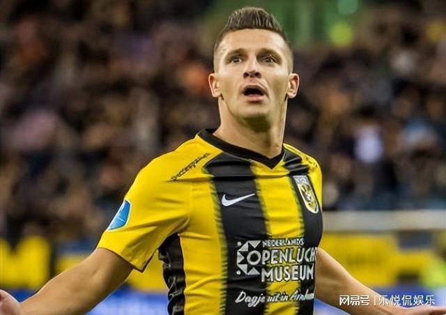 议在球队配 议在球队配